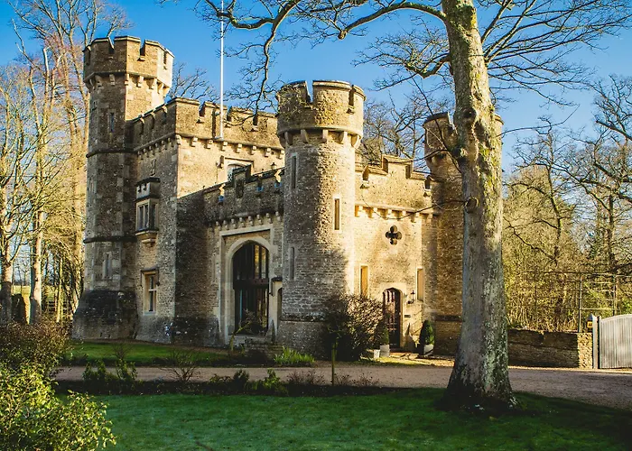 Bath Lodge Castle Woolverton