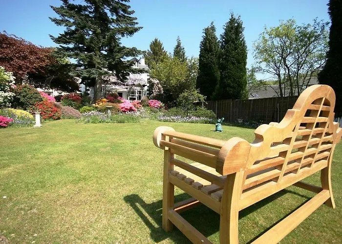 Fairfield House And Gardens