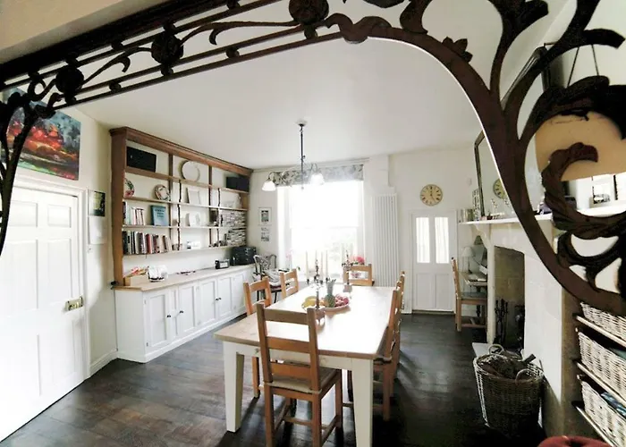 No 4 Ainslie'S Belvedere B&B Bath