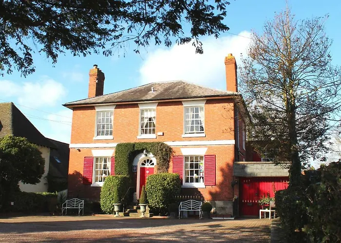 Holly House Bed And Breakfast And Apartments Hereford
