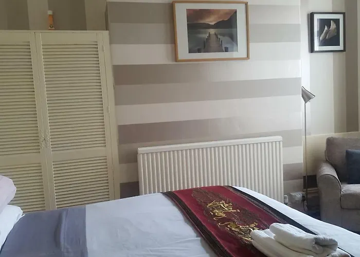Earlsmere Guesthouse Kingston upon Hull