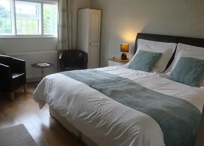 Canal View Bed And Breakfast