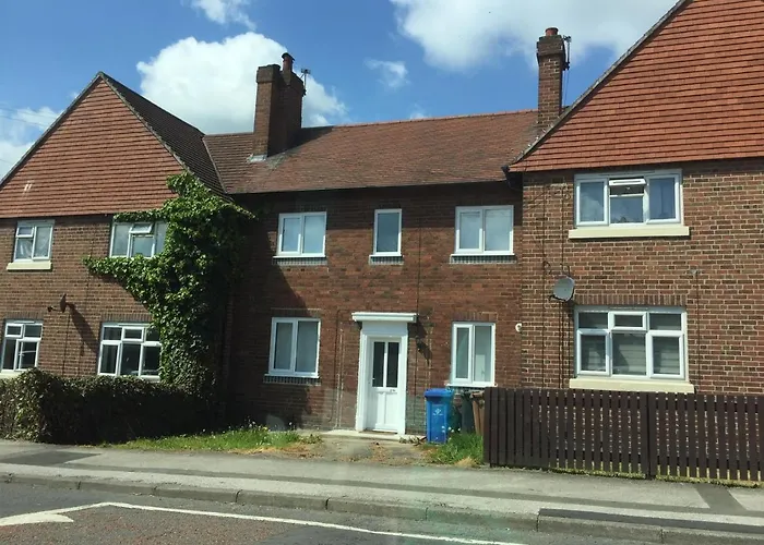 Browning House Bedrooms I Long Or Short Stay I Special Rate Available Derby