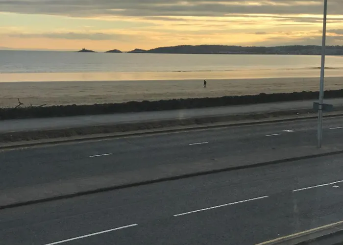 Sea View Stays Swansea