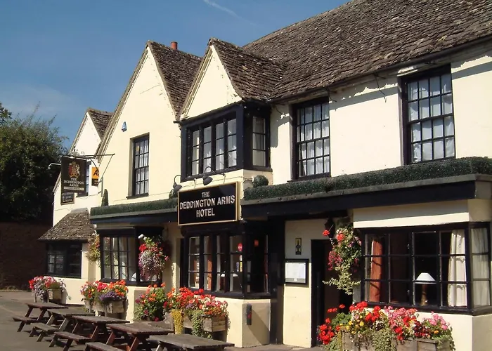 The Deddington Arms Hotel