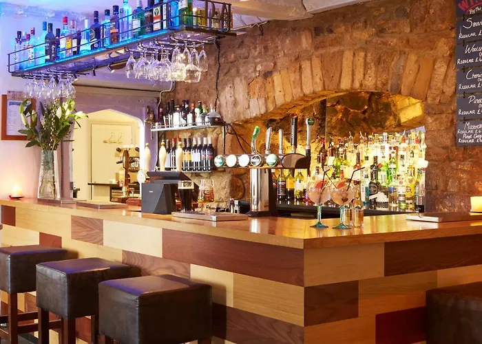The Deddington Arms Hotel